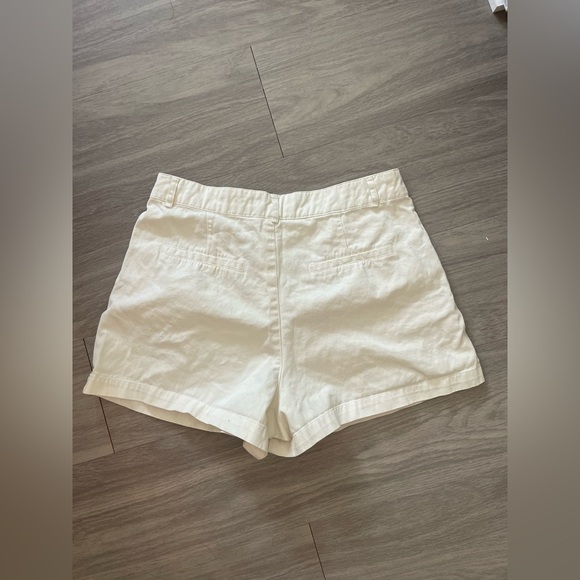 Double zero cream mini cream shorts - Picture 1 of 4